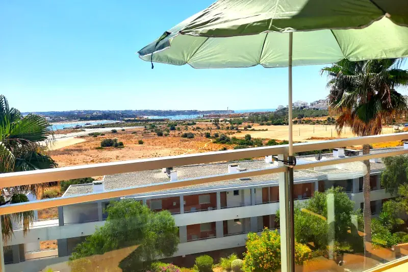 Het zicht aan de achterkant